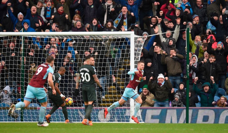 Burnley 1-1 Manchester City: El modesto Burnley rescató un punto ante el Manchester City
