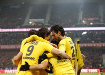 El PSG golea al Lille con tanto de Neymar