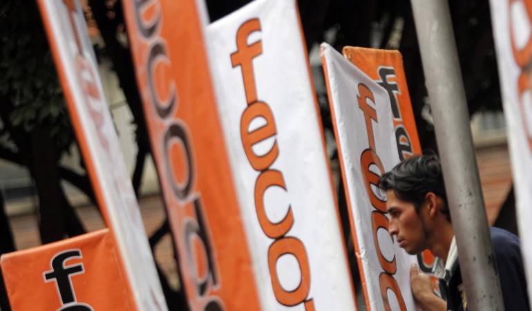 Profesores fueron amenazados por grupos criminales en Boyacá: Fecode: Profesores fueron amenazados por grupos criminales en Boyacá: Fecode