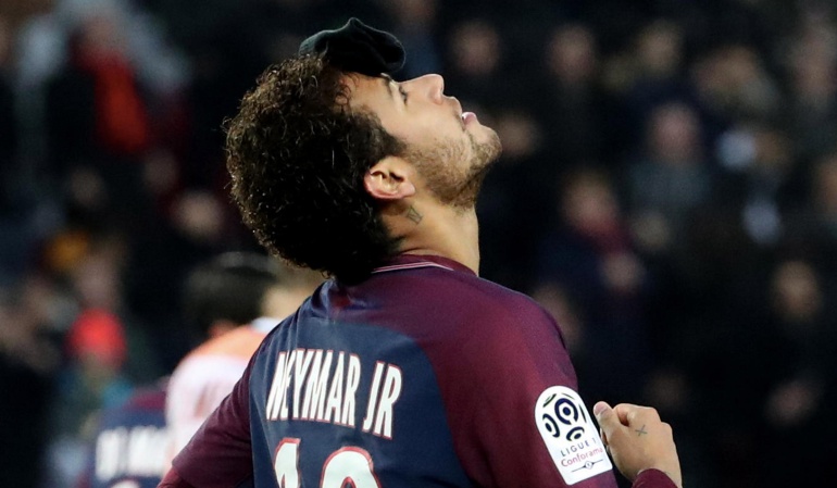Ligue 1 Neymar Falcao: Falcao entre mejores pagos de Francia; Neymar lidera la lista
