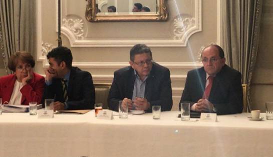 Pablo Catatumbo en la Casa de Nariño: Santos pide a partidos unirse ante la violencia contra líderes sociales Pablo Catatumbo en la Casa de Nariño: Santos pide a partidos unirse ante la violencia contra líderes sociales