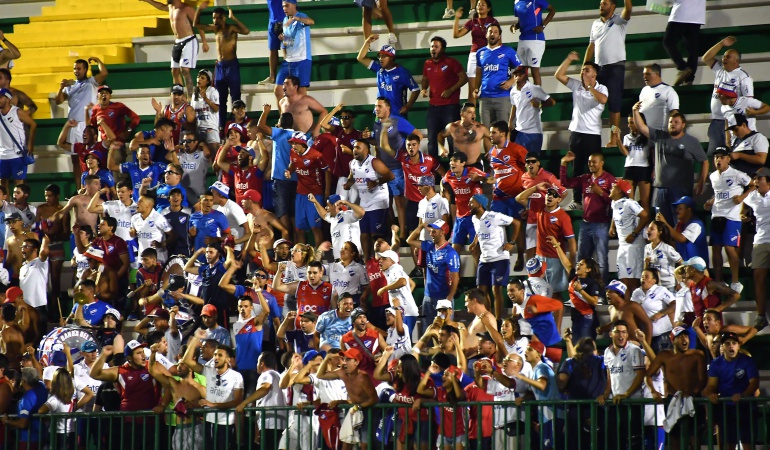 Nacional de Uruguay es multado por burlas sobre tragedia a Chapecoense