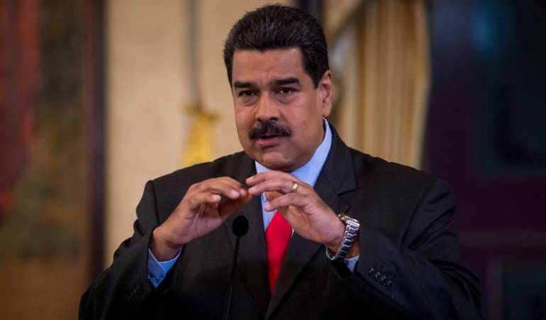 "Llueva, truene o relampaguee, llegaré a la cumbre de Lima", Maduro