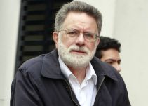 Luis Carlos Restrepo niega reunión con paras en El Nogal