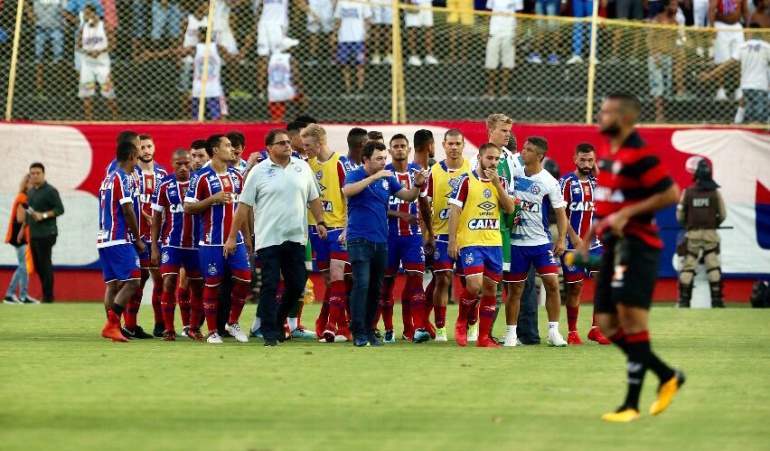 Clásico de la paz Brasil expulsados: 'Clásico de la paz' en Brasil terminó con nueve expulsados