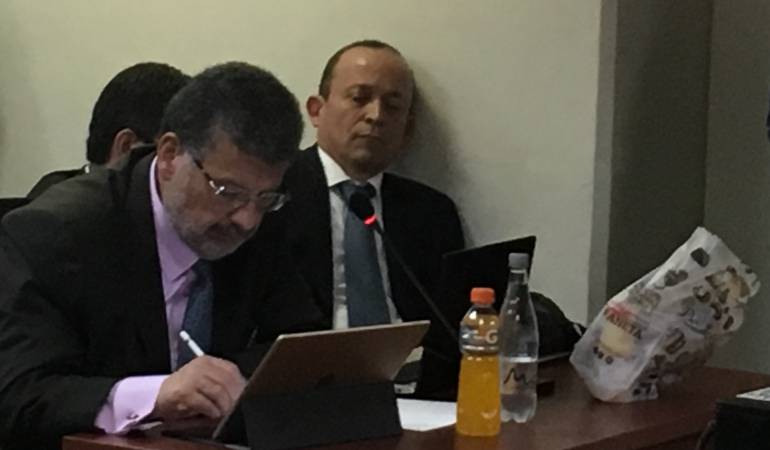 Juicio contra Santiago Uribe, hermano del ex presidente: Testigos desconocen si Santiago Uribe pertenecía a Doce Apostoles