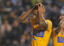 Francisco Meza fue operado con éxito y durará seis meses sin jugar