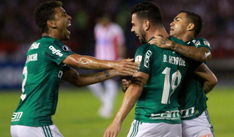 Junior Palmeiras: Paliza de Palmeiras a Junior en el inicio del Grupo 8 de la Libertadores