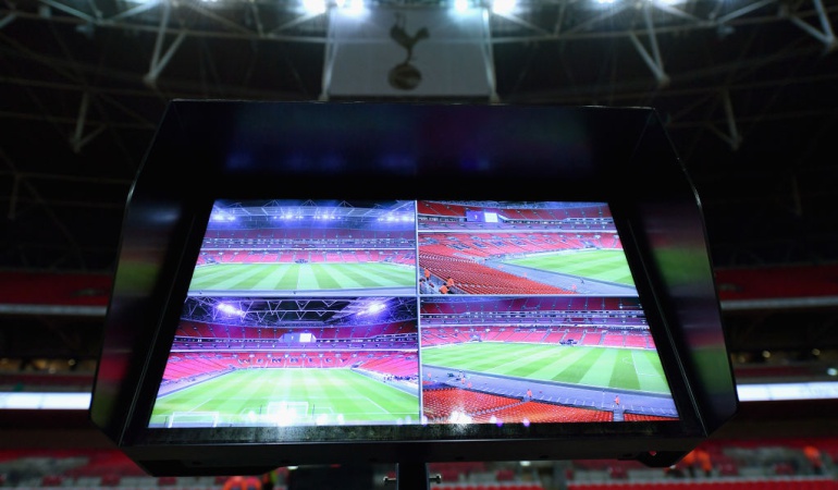 José Borda VAR: ¡Bienvenida la tecnología al fútbol!: José Borda