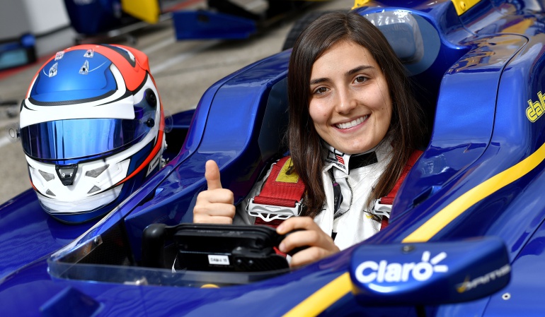 Tatiana Calderón Alfa Romeo Sauber: Tatiana Calderón será piloto de pruebas de Alfa Romeo Sauber