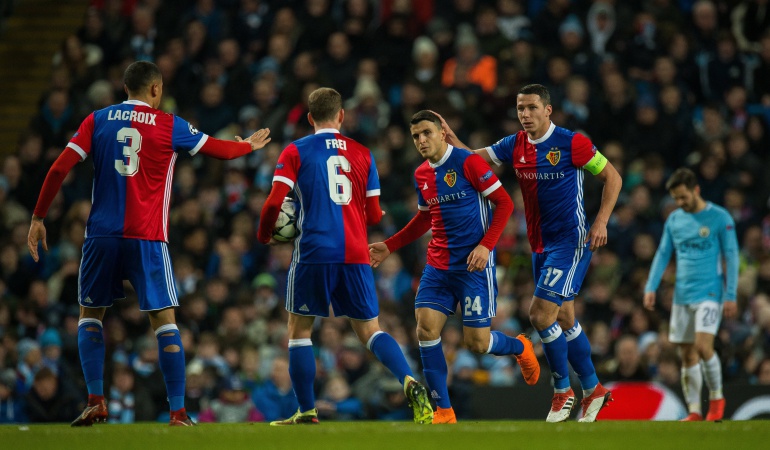 Manchester City: Manchester City certifica pase a cuartos de Champions pese a perder