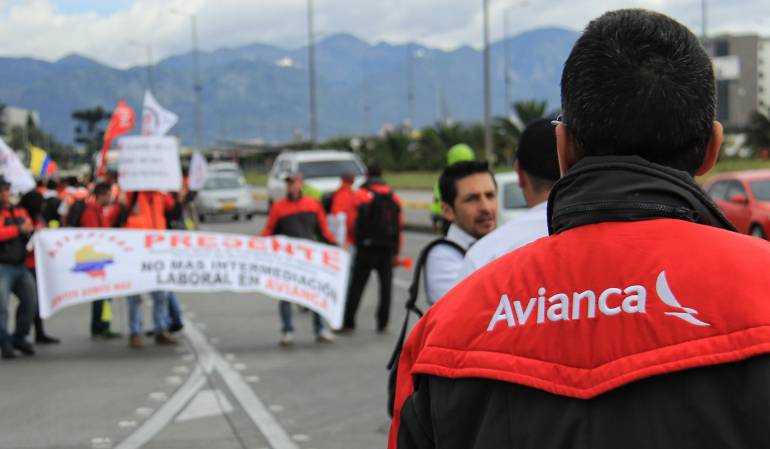 despidos de pilotos de avianca: Hasta la fecha Avianca ha despedido 107 pilotos y 90 han sido suspendidos