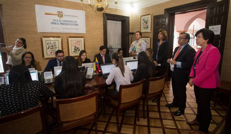 Con normalidad avanzan elecciones en el exterior