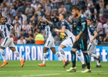 Avilés Hurtado, figura en la victoria de Monterrey sobre el Querétaro