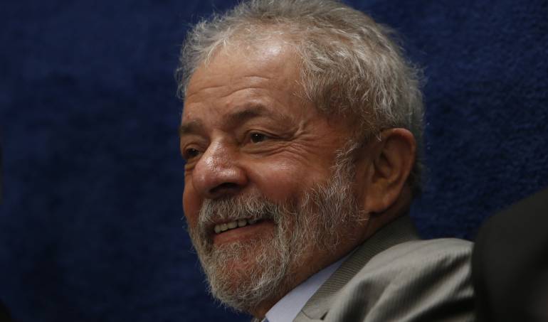 Luiz Inácio Lula da Silva: Supremo aplaza juicio y Lula no irá a prisión hasta veredicto final