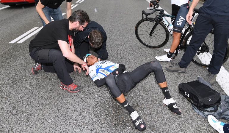 Sky Egan Bernal: Egan Bernal sufre fractura de clavícula y escápula