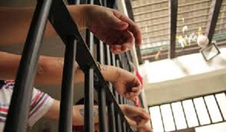 20 presos escapan de estación de policía en Venezuela