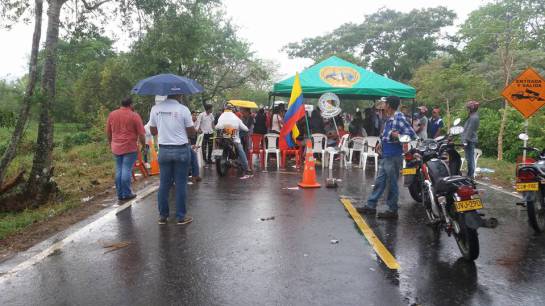 Manifestaciones estudiantes: Arauca incomunicada por protesta de estudiantes Manifestaciones estudiantes: Arauca incomunicada por protesta de estudiantes