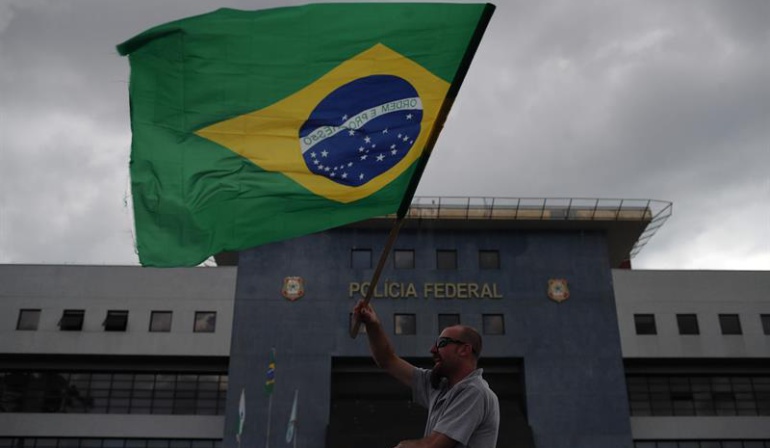 Luiz Inácio Lula da Silva Brasil: Operativo policial espera a Lula en Curitiba