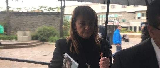 Elvira Gómez es abogada de seguimiento y control de contratación en el Fondo Financiero de Proyectos de Desarrollo de Fonade. Elvira Gómez es abogada de seguimiento y control de contratación en el Fondo Financiero de Proyectos de Desarrollo de Fonade.