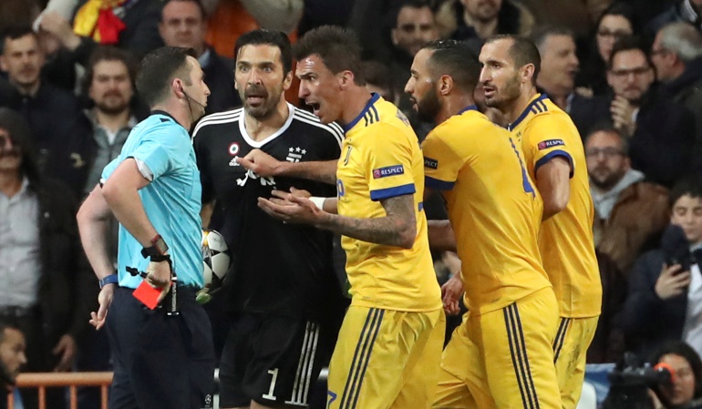 Michael Oliver