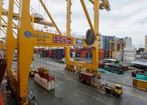La industria y el Comercio reportan una mejoría en febrero