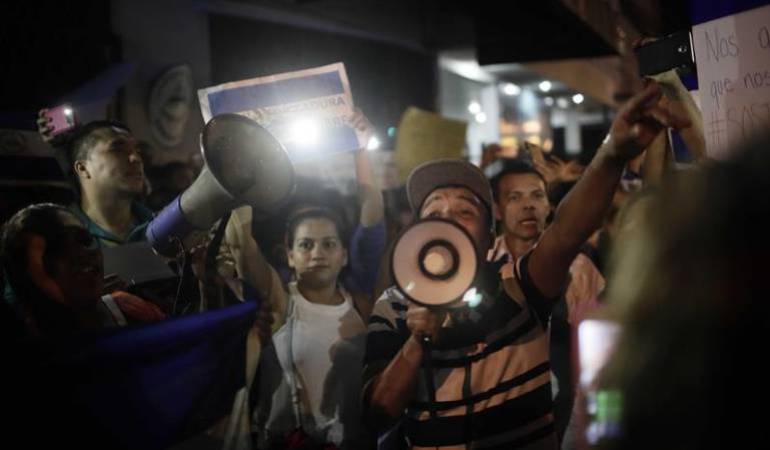 A pesar de revocar reforma, piden la renuncia del presidente de Nicaragua