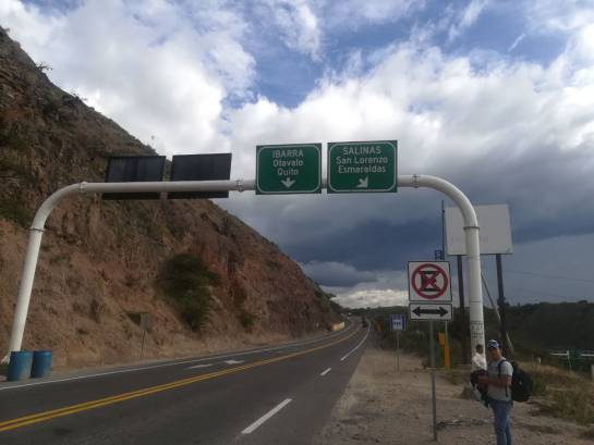 Para llegar a San Lorenzo, Ecuador se deben recorrer cerca de 300 kilómetros desde Ipiales, Nariño. Para llegar a San Lorenzo, Ecuador se deben recorrer cerca de 300 kilómetros desde Ipiales, Nariño.