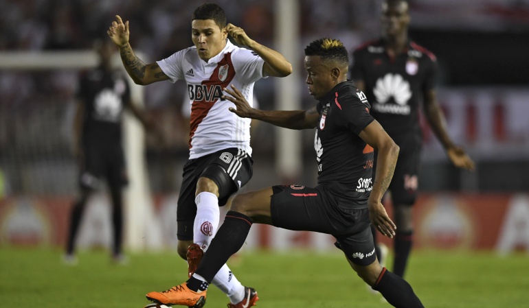 Santa Fe por una victoria ante River que le de vida en la Libertadores