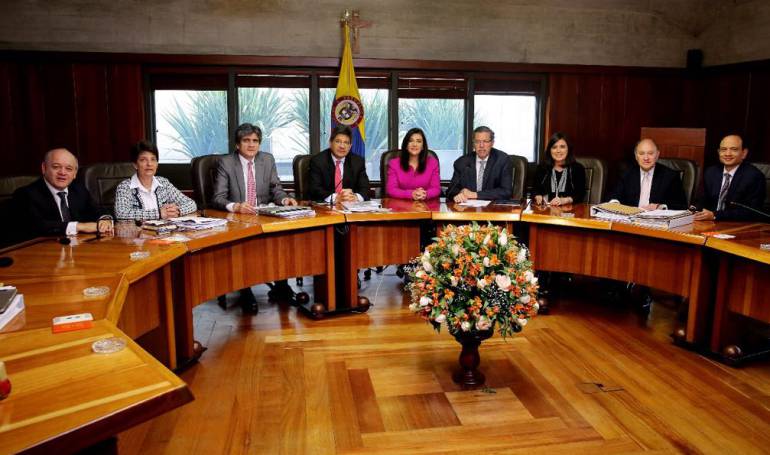 Corte Constitucional: Corte ratifica creación de la Comisión Nacional de Disciplina
