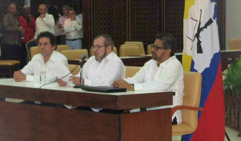 Representantes de ONU y países garantes visitan a Jesús Santrich Representantes de ONU y países garantes visitan a Jesús Santrich