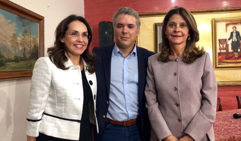 Elecciones presidenciales: A pesar del “Caso Arias” Viviane Morales y Duque oficializaron su alianza
