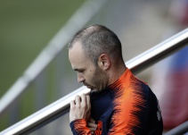Andres Iniesta aún no decide si jugar en China o Japón