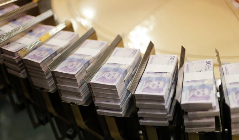 Billetes Circulación: Circulación de billetes de $100.000 y $50.000 no se ha suspendido