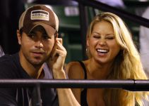 El divertido baile de Anna Kournikova con uno de sus mellizos