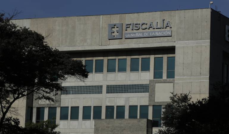 Fiscalía investigará a enfermera que amenazó al ex presidente Uribe
