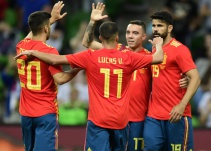 Iago Aspas salva la victoria de España en un juego con dudas ante Túnez