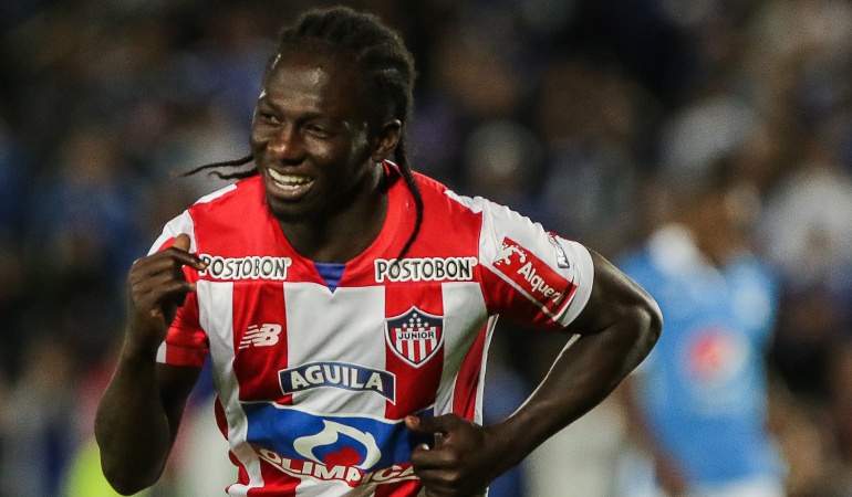 Yimmi Chará Atlético Mineiro Junior: Yimmi Chará presentará exámenes médicos con el Atlético Mineiro