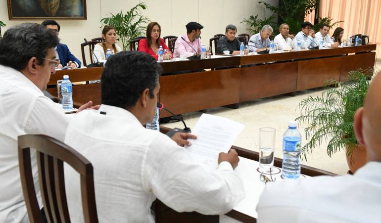 Negociaciones de paz ELN: Gobierno y Eln no concretan cese al fuego bilateral para segunda vuelta