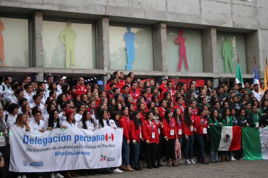 Emprender, una alternativa ante el desempleo Emprender, una alternativa ante el desempleo