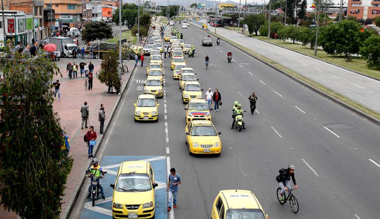 nuevas leyes para taxis: Regulación sobre taxis de lujo fue suspendida provisionalmente