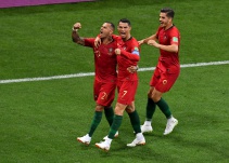 Portugal igualó con Irán y enfrentará a Uruguay en octavos de final