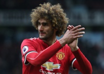 Marouane Fellaini renovó con el Manchester United por dos años
