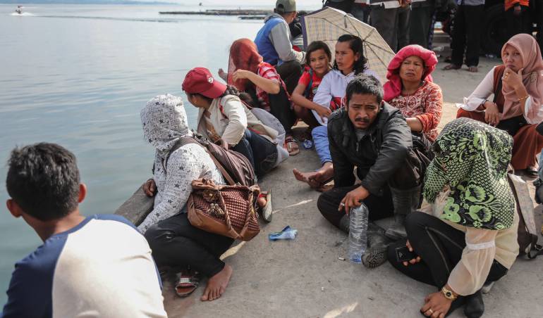Inmigrantes: Cerca de centenar de desaparecidos por naufragio de inmigrantes en Libia