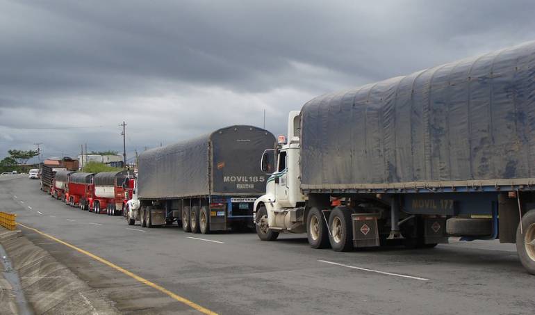 Transporte de carga: Empresarios del transporte de carga rechazan cobro de $4.800 por cada viaje