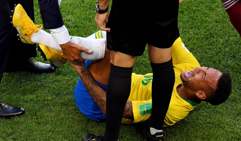 Rivaldo Neymar: Rivaldo a Neymar: "No te preocupes de los comentarios de otros países"