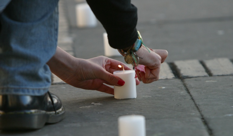 Velatón Nacional muerte de líderes sociales: Velatón para rechazar los asesinatos de líderes del país Velatón Nacional muerte de líderes sociales: Velatón para rechazar los asesinatos de líderes del país