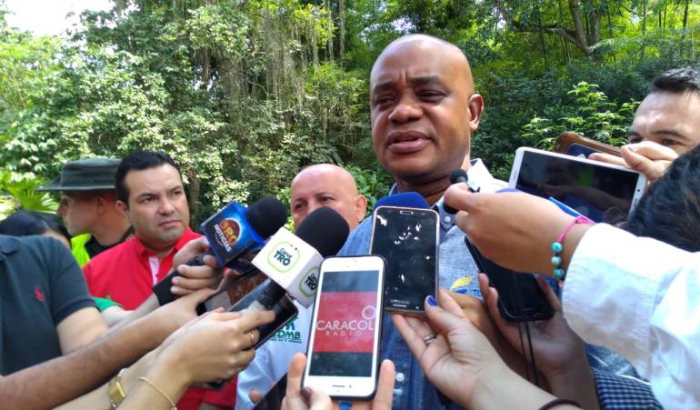 Estudiarán artículo de la ley de páramos que afectaría recursos de las CAR