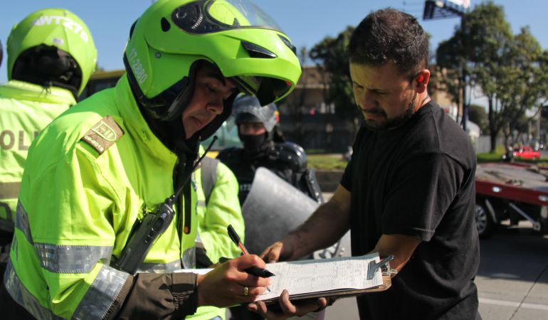 Infracciones de tránsito: Autoridades de tránsito impusieron en junio 10 mil comparendos diarios