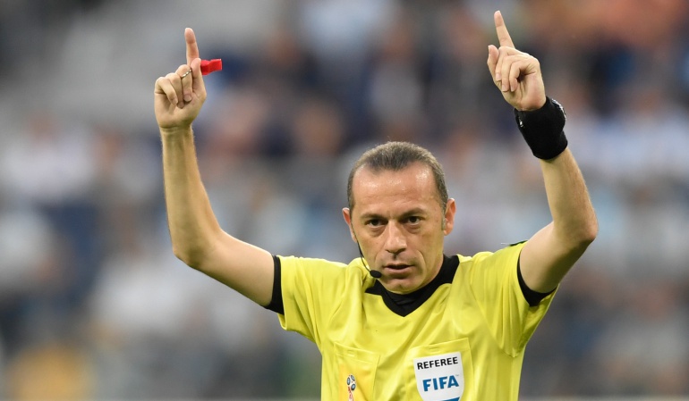 Cuneyt Cakir Árbitro Inglaterra Vs Croacia: Cuneyt Cakir será el árbitro de la semifinal entre Inglaterra y Croacia
